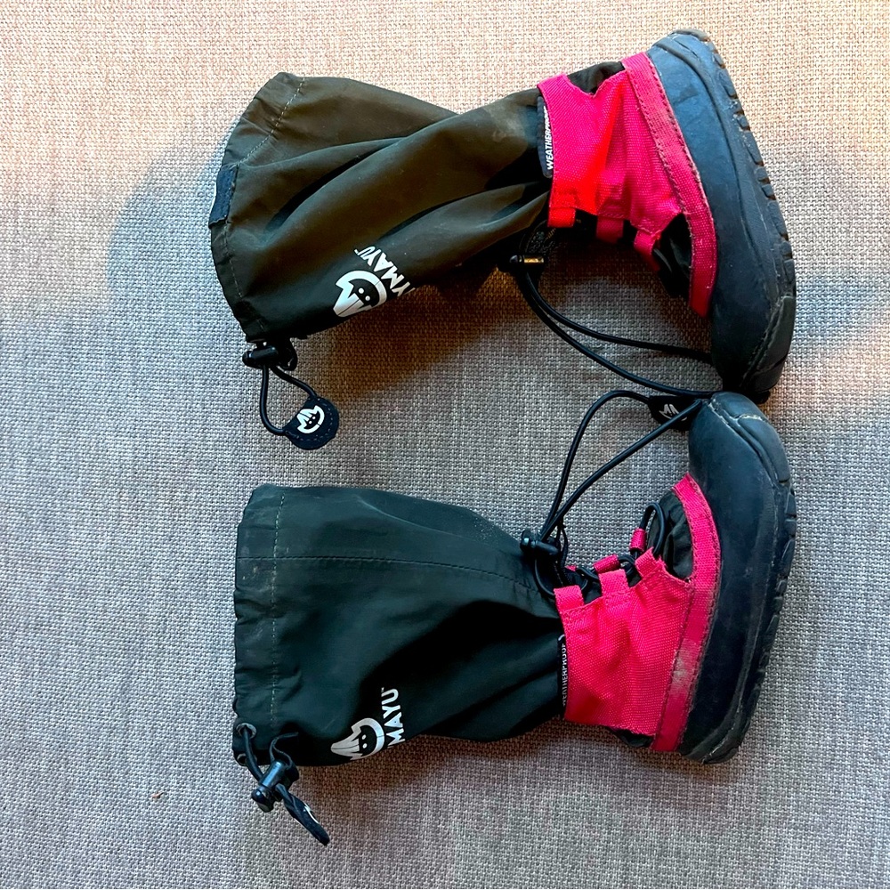 My Mayu Barefoot rain boots